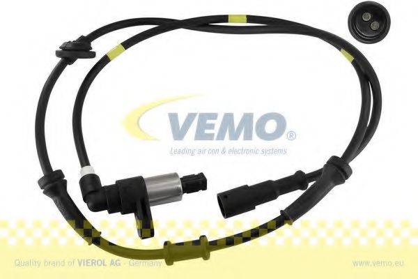 VEMO V24720008 Датчик, частота обертання колеса